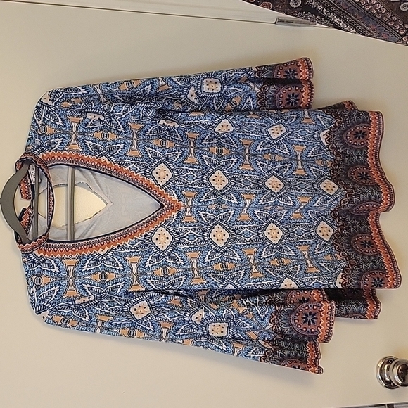 NITT BY FLYING TOMATO Boho Tribal Floral Choker Bell Sleeve V-Neck Blouse - Picture 4 of 8